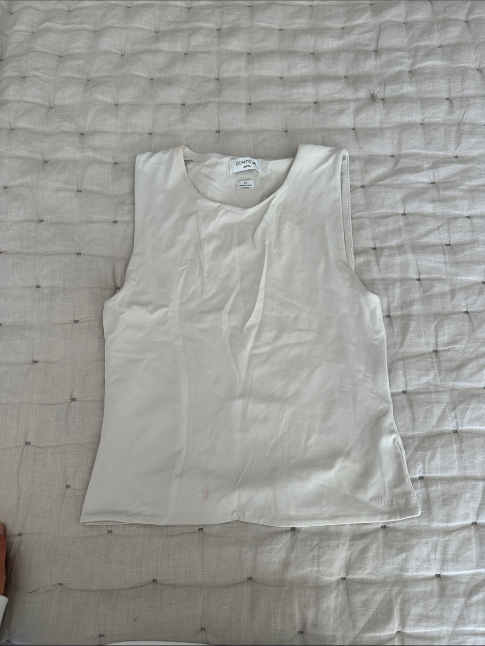 Aritzia Wilfred Free Off-White Sleeveless Tank
